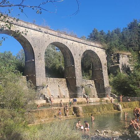 Apartamento El Abedul Luga 23 Castiello de Jaca Exterior foto