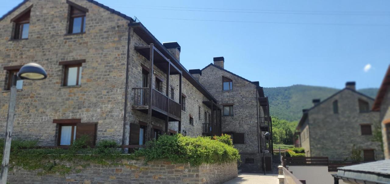 Apartamento El Abedul Luga 23 Castiello de Jaca Exterior foto