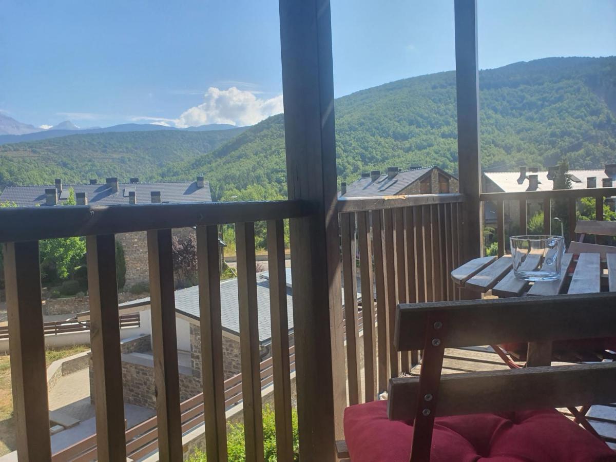 Apartamento El Abedul Luga 23 Castiello de Jaca Exterior foto